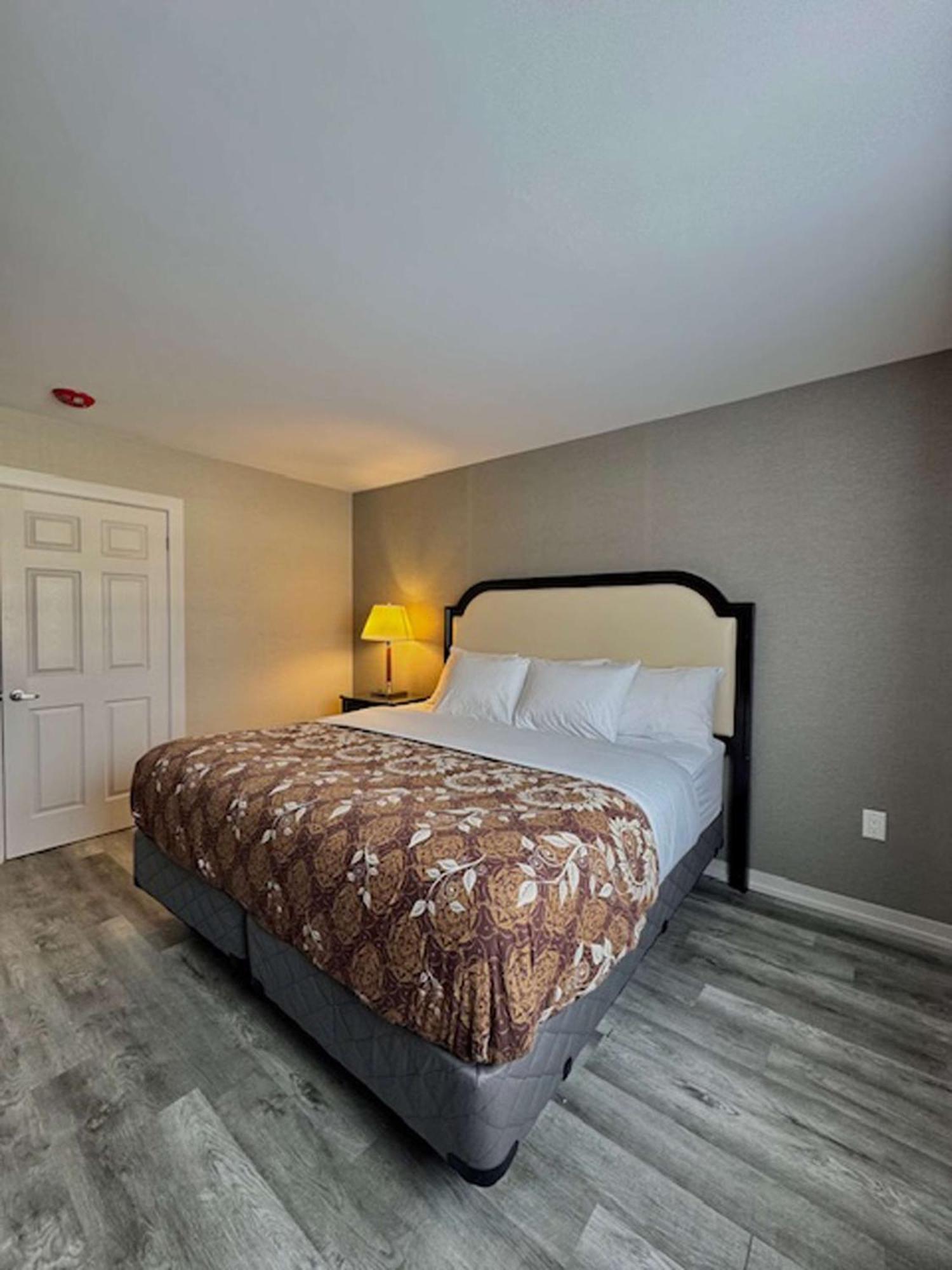 Big Bird Inn Wawa, Surestay Collection By Best Western エクステリア 写真